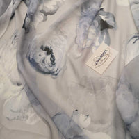 voile poeme roses grey